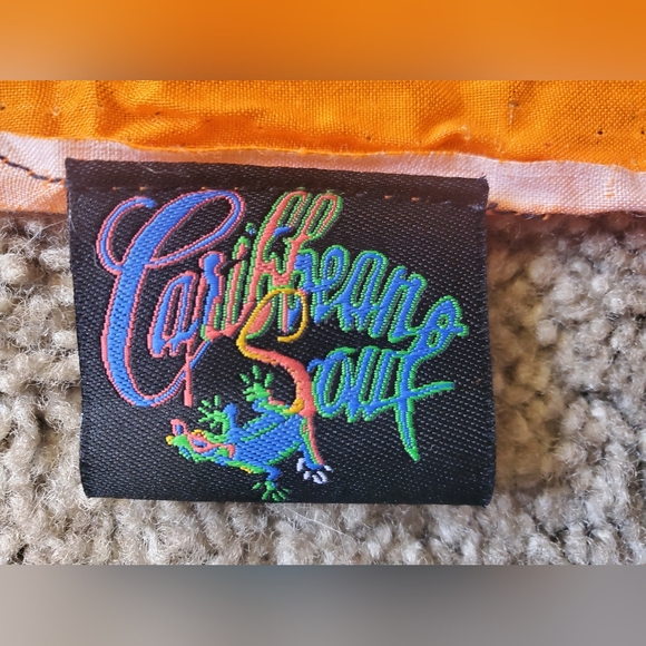 Like new & authentic! vintage carribean fringed scarf shaw - Picture 3 of 9